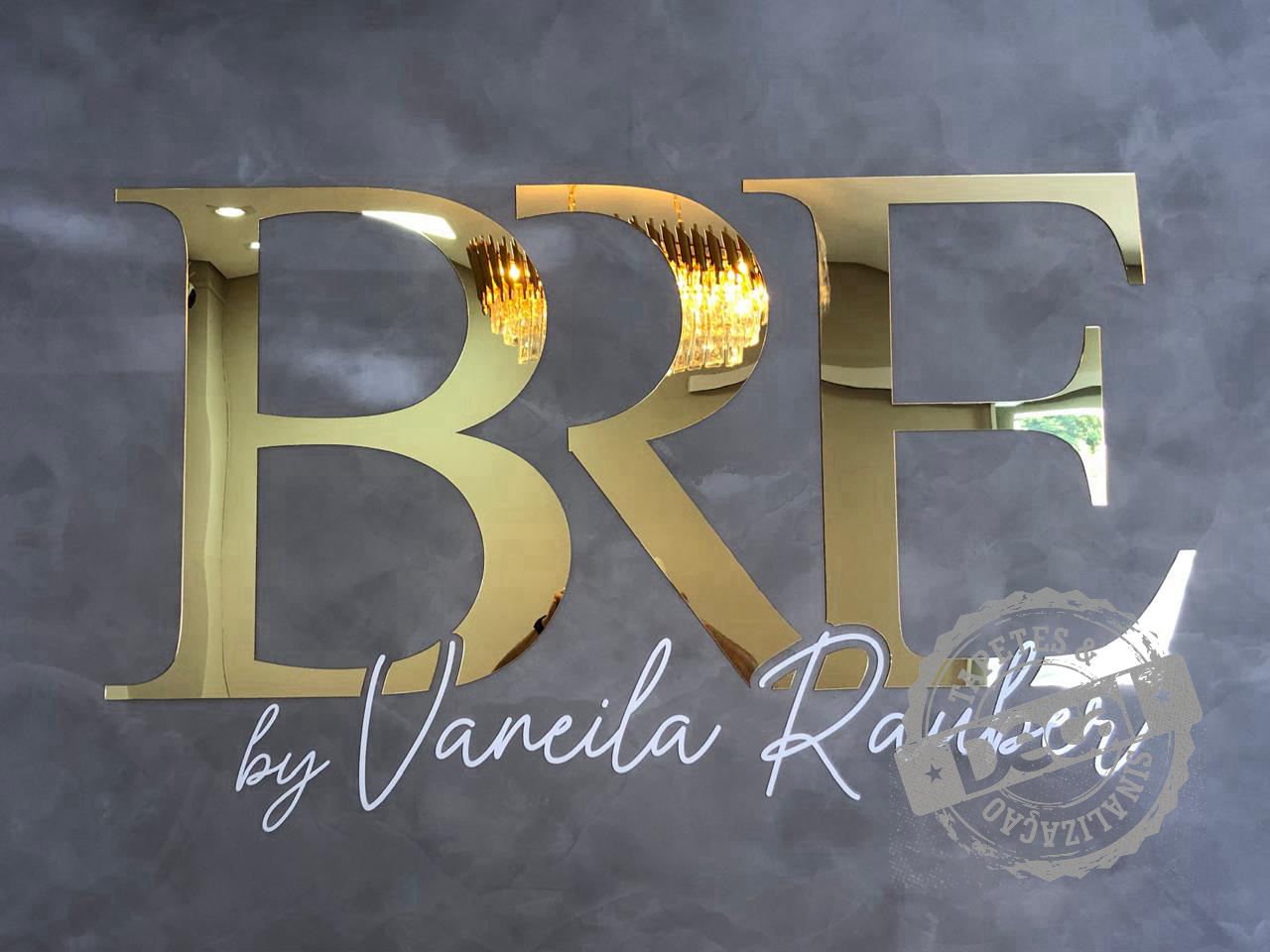 Letras em Relevo 14