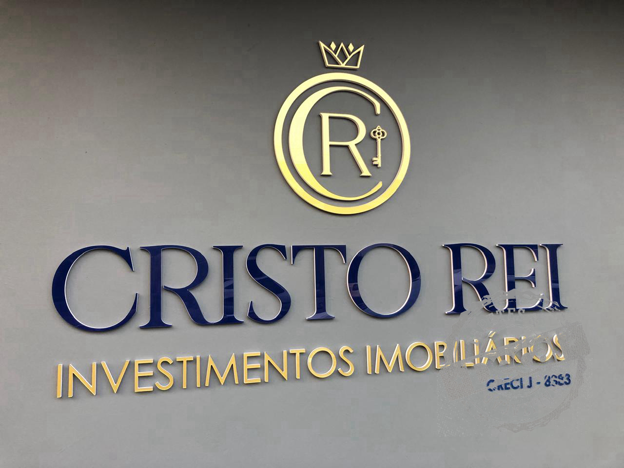 Letras em Relevo 18