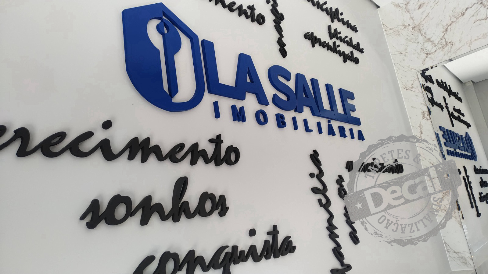 Letras em Relevo 26