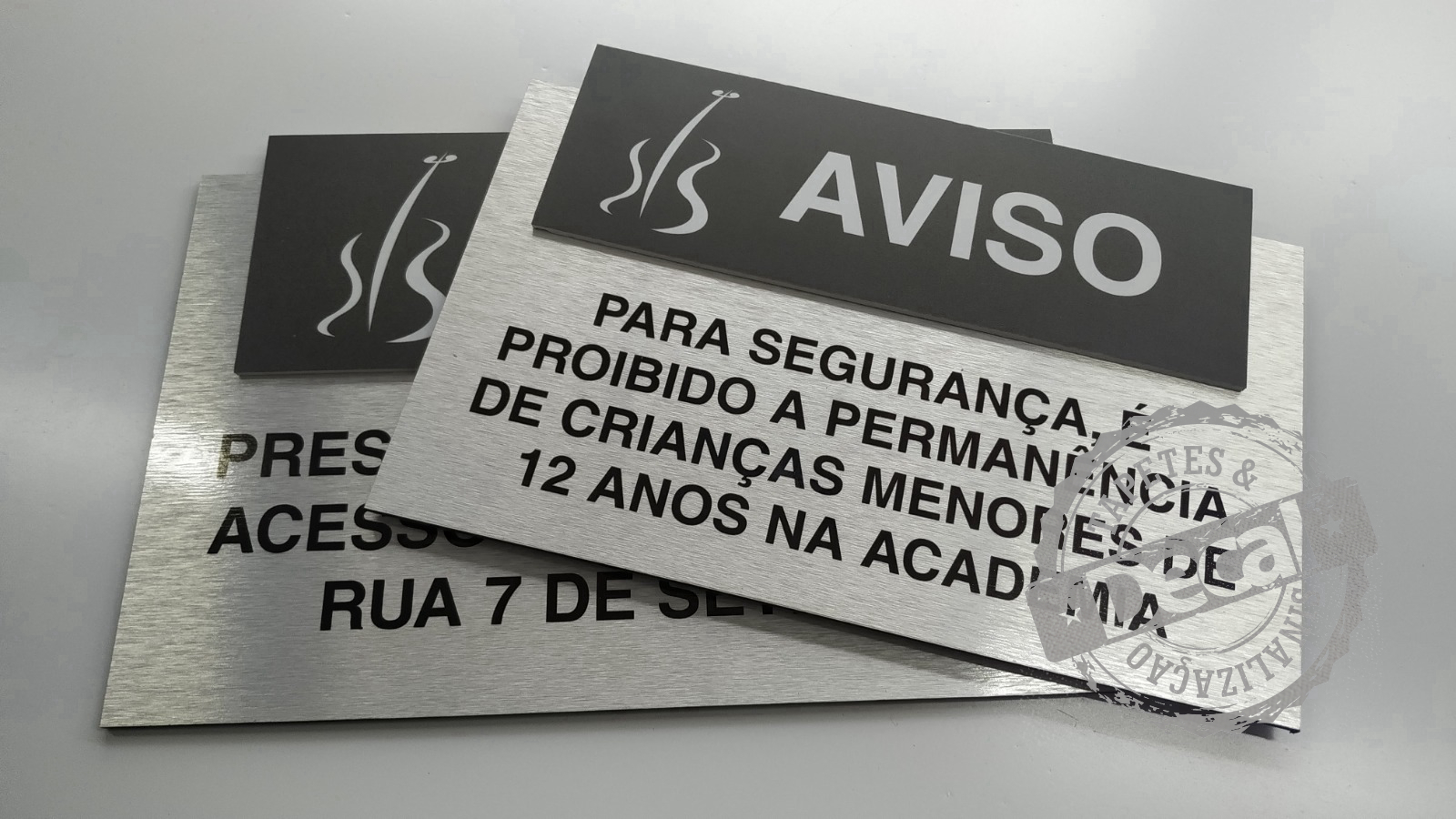 Placas de Condomínio 3